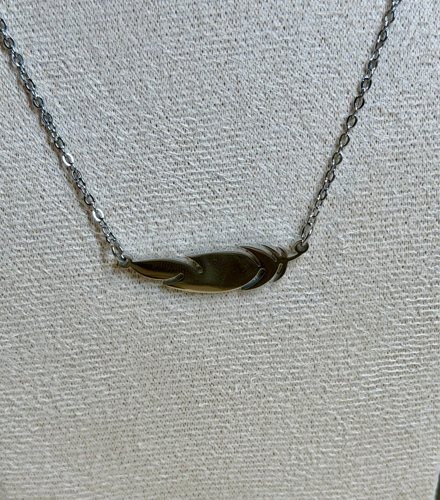 Feather Necklace - Stainless Steel