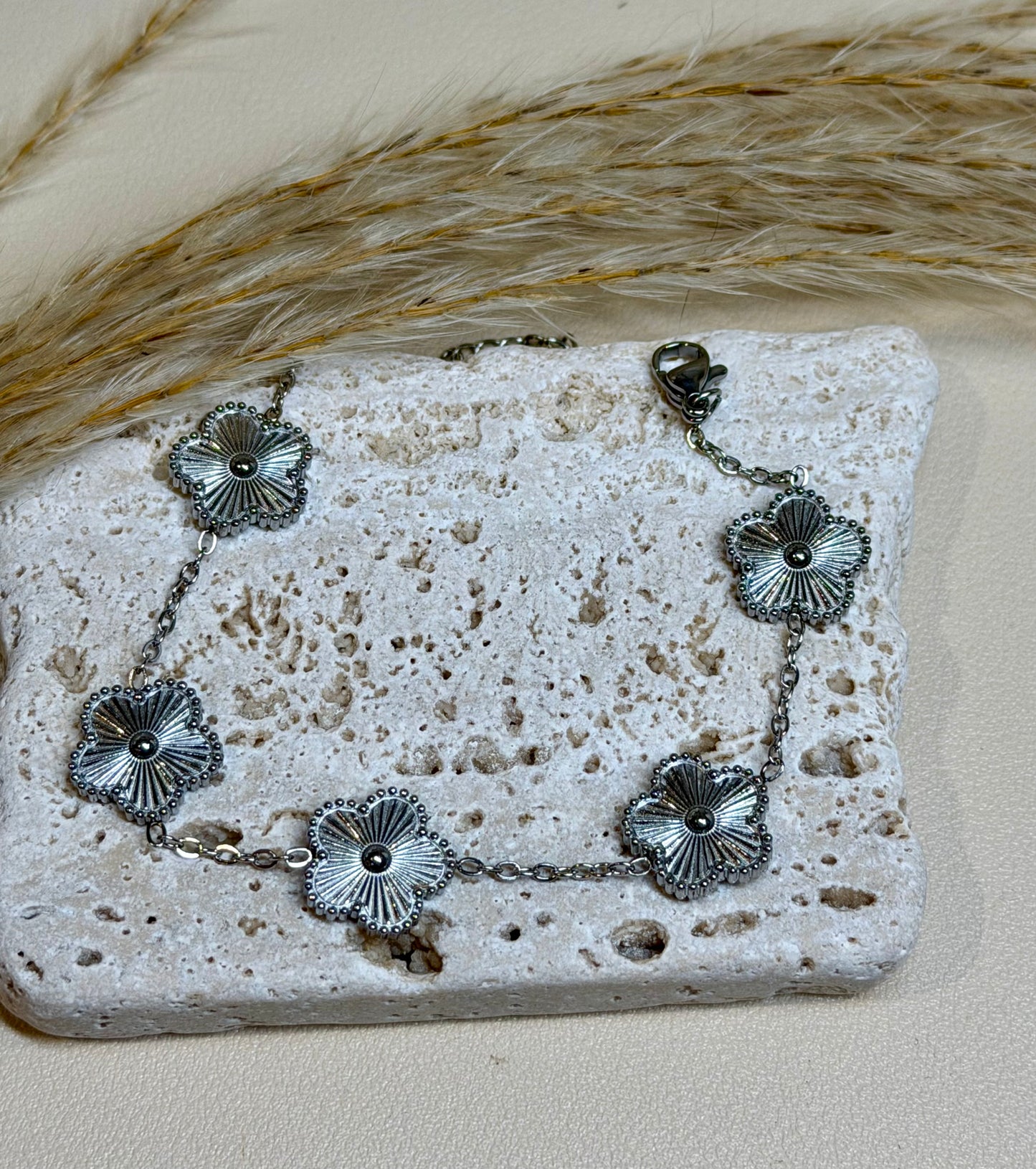 Flora - Multi Flower Bracelet- Stainless Steel