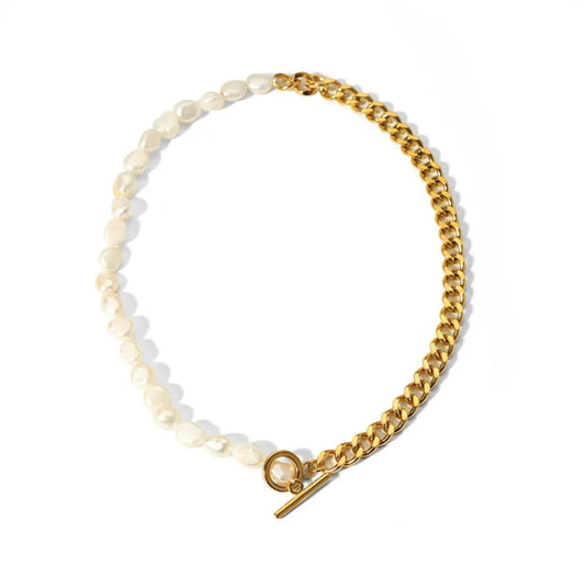 Charlotte T-Bar Freshwater Pearl Necklace