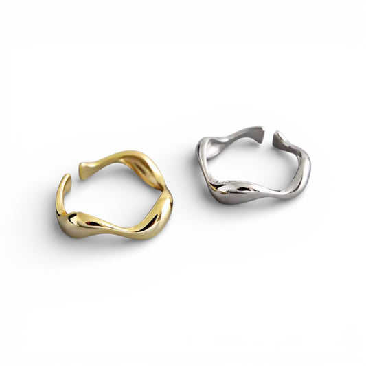Wave Adjustable Ring